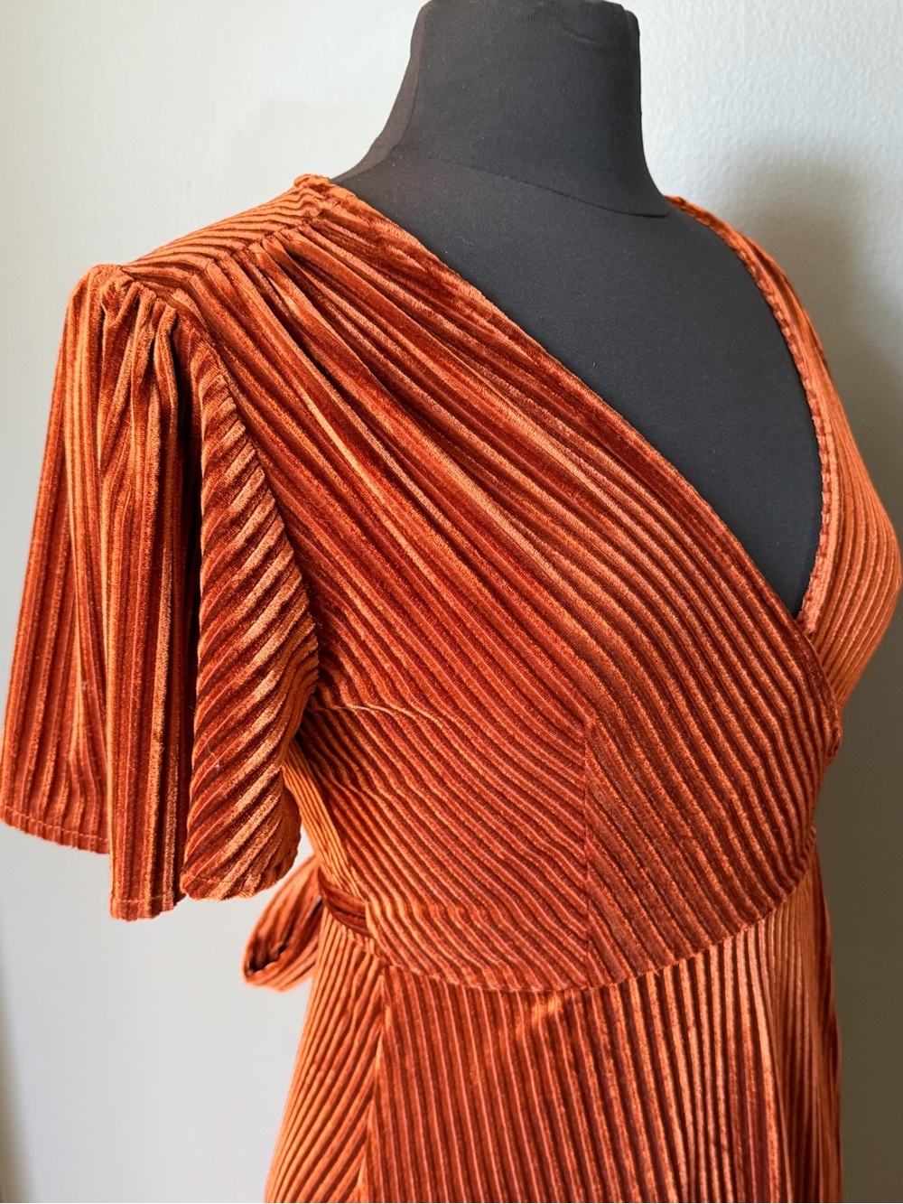 Simple Rust Velvet Maxi Wrap Dress - Picture 3 of 11